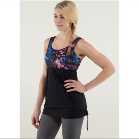 Lululemon Tame Me Tank Top - Size 10 - Picture 2 of 8